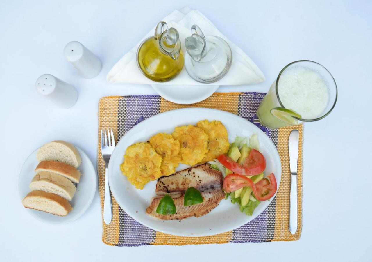 Hotel Bahía Cartagena Ngoại thất bức ảnh