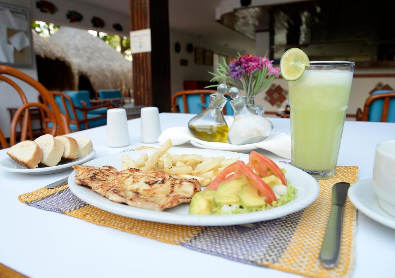 Hotel Bahía Cartagena Ngoại thất bức ảnh
