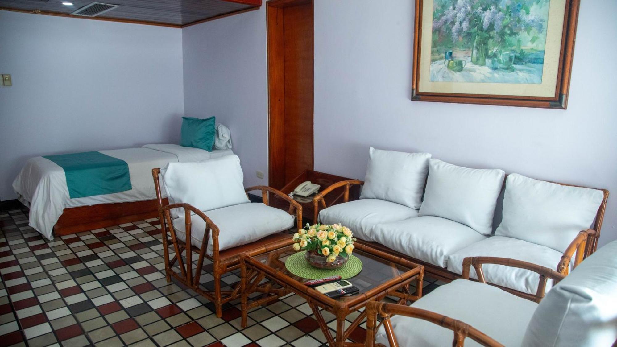Hotel Bahía Cartagena Ngoại thất bức ảnh
